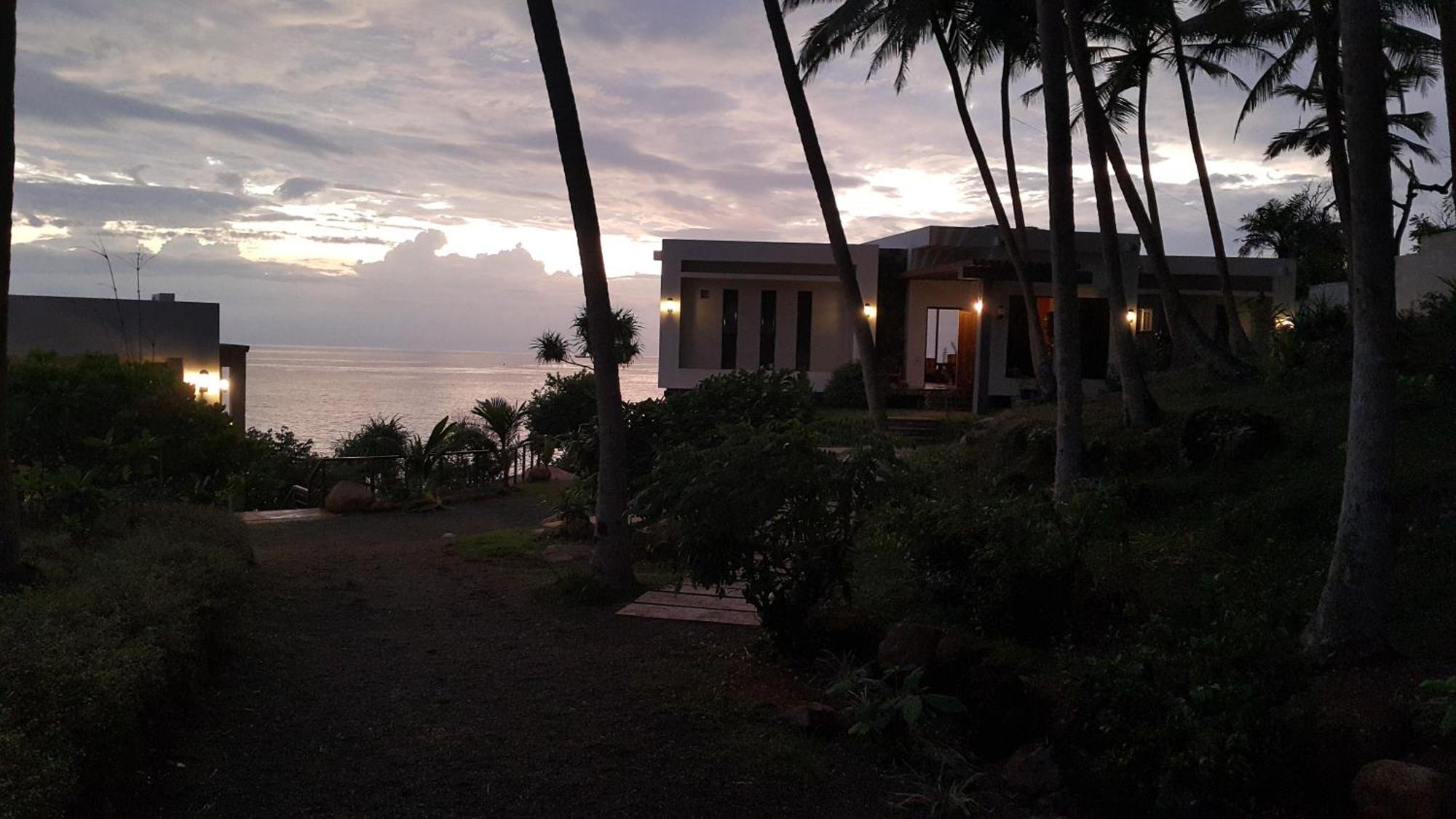 Rumassala Villas Unawatuna Ruang foto